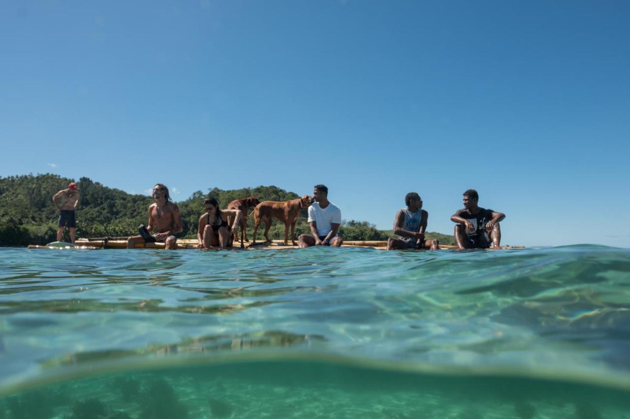 Beachouse Hostel Namatakula